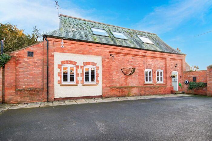 3 Bedroom Property For Sale In Green Lane, Pilham, DN21