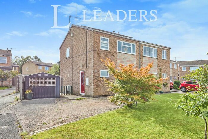 3 Bedroom Semi-Detached House To Rent In Leche Croft, Belper, DE56