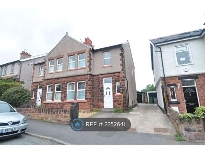 3 Bedroom Semi-Detached House To Rent In Tower Road South, Wirral, CH60