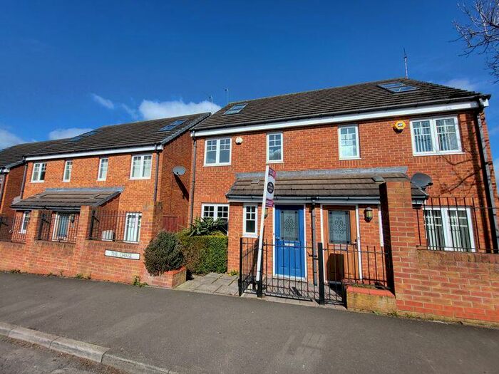 3 Bedroom Mews To Rent In The Chase, Bedlington, NE22