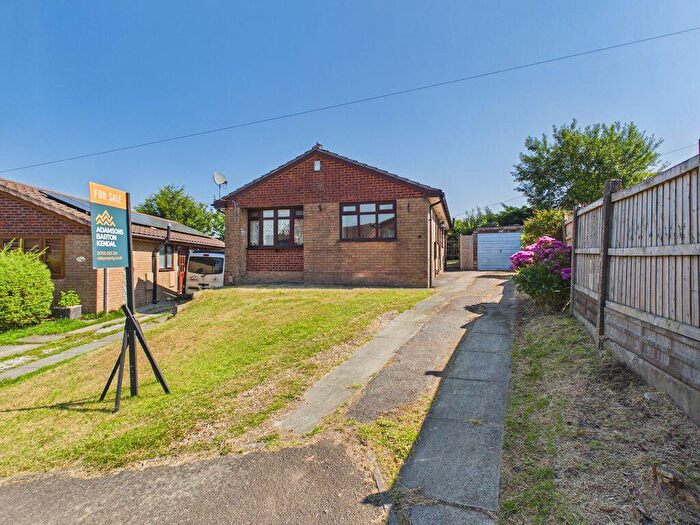 3 Bedroom Bungalow For Sale In Vicarage View, Castleton, OL11