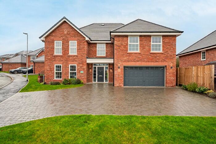 6 Bedroom Detached House For Sale In Llys Wylfa, St Asaph, LL17