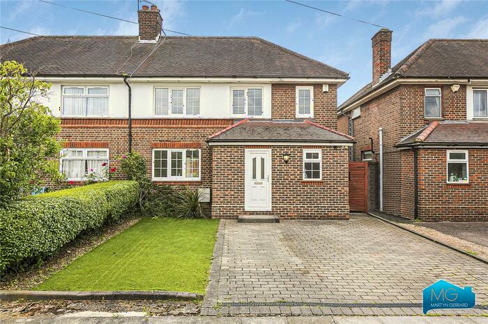 3 Bedroom Semi-Detached House To Rent In Hartley Close, Mill Hill, London, NW7