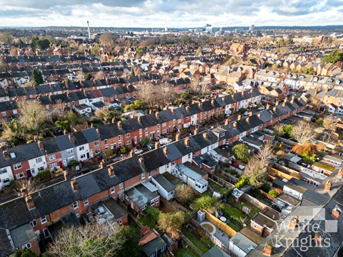 2 Bedroom Terraced House For Sale In Foxhill Road, Reading, Berkshire, RG1