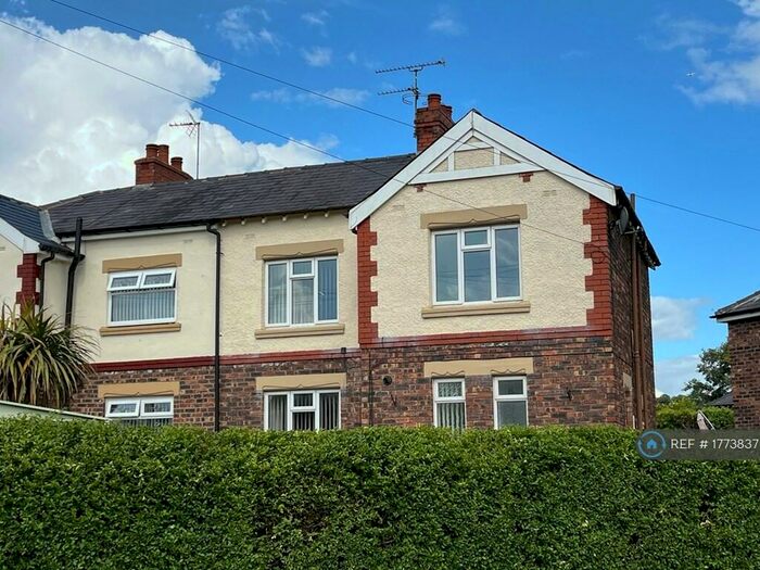 3 Bedroom Semi-Detached House To Rent In Mayfield Avenue, Macclesfield, SK11