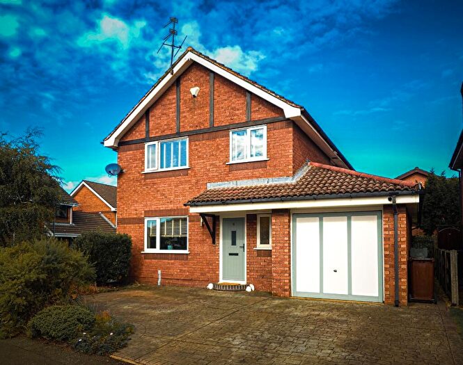 4 Bedroom Detached House For Sale In Peregrine Crescent, Manchester, Greater Manchester, M43