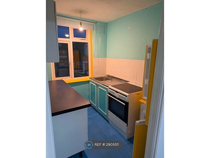 1 Bedroom Flat To Rent In Billet Lane, Hornchurch, RM11
