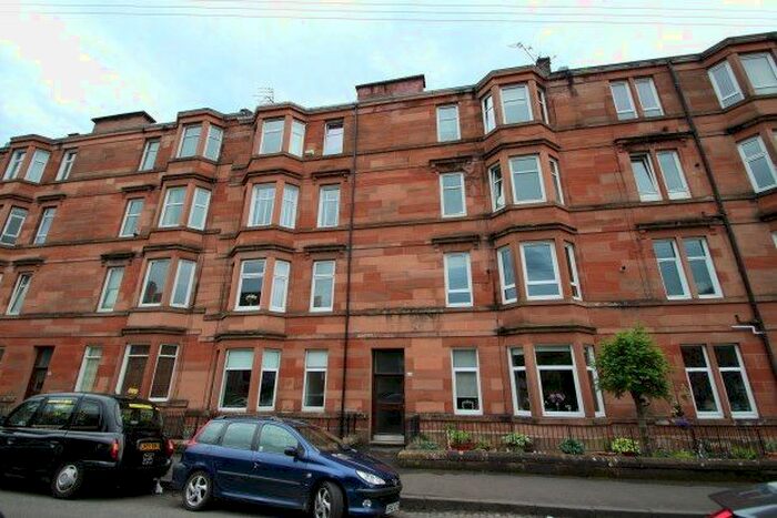 2 Bedroom Flat To Rent In Dundrennan Road, Glasgow G42