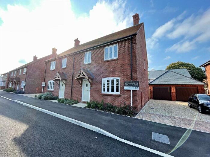 3 Bedroom Semi-Detached House For Sale In Three Lanes Way, Puddletown, Dorchester, DT2
