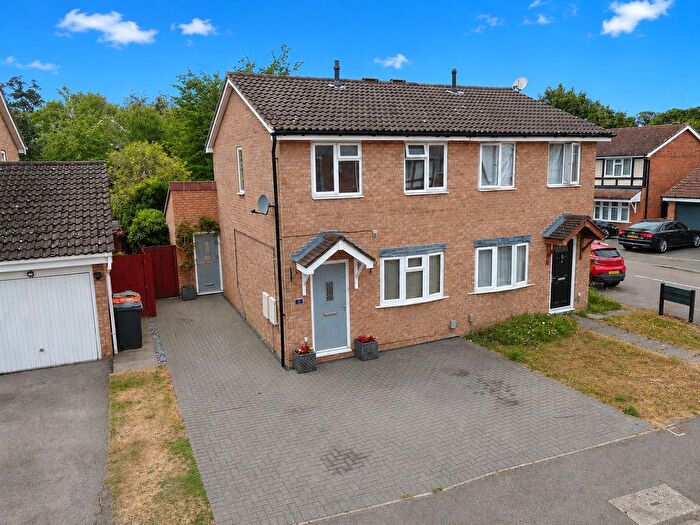2 Bedroom Semi-Detached House For Sale In Milton Way, Houghton Regis, Dunstable, Bedfordshire, LU5