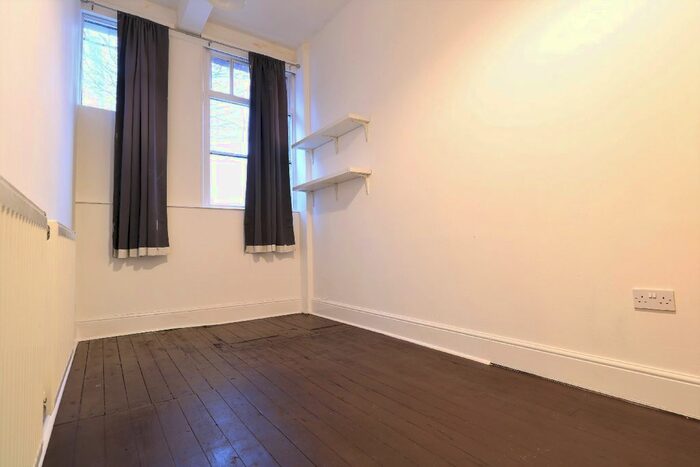 2 Bedroom Flat To Rent In Hackney Road, London, Haggerston, E2