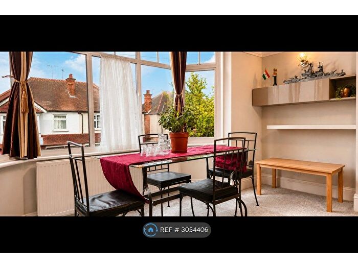 2 Bedroom Maisonette To Rent In First Floor - Radnor Road, Harrow, HA1