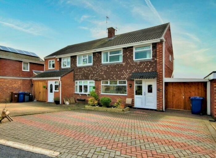 3 Bedroom Semi-Detached House For Sale In Dovefields, Rocester, ST14