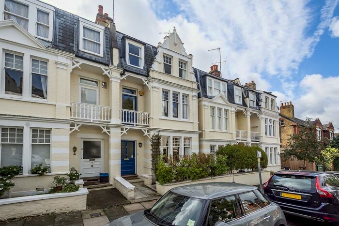 4 Bedroom Terraced House To Rent In Onslow Avenue, Richmond, TW10