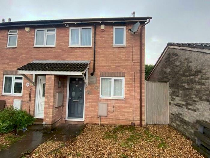 2 Bedroom House To Rent In Horwood Close, Cardiff, CF24