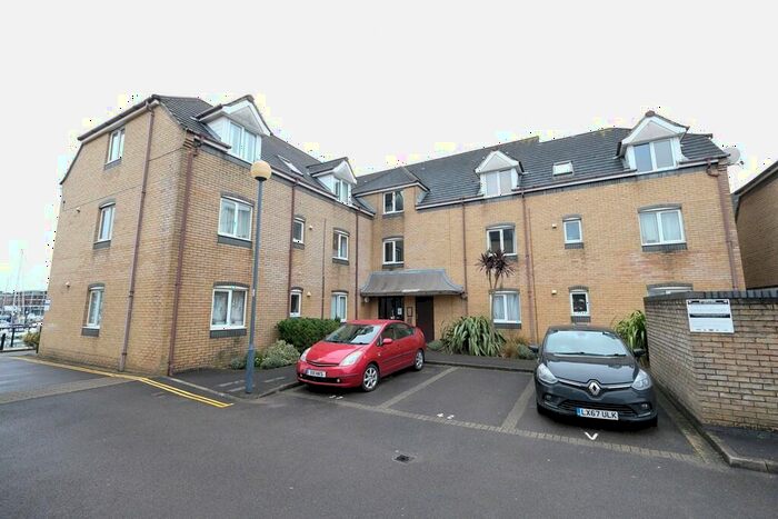 1 Bedroom Flat To Rent In Atlantic Close, Ocean Village, Southampton, SO14