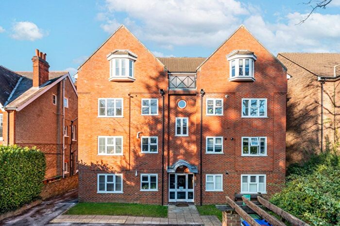 2 Bedroom Flat To Rent In Mulgrave Road, Belmont, Sutton, SM2