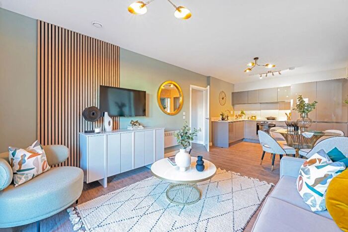 3 Bedroom Flat For Sale In "Mitford Court - Type " At Maiden Court, Farnham, GU9