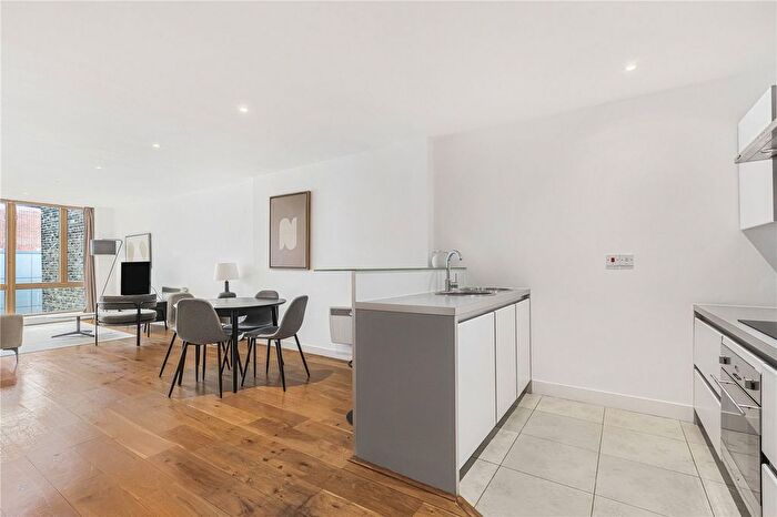 1 Bedroom Flat To Rent In Drysdale Street, Shoreditch, London, N1