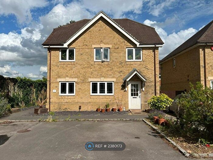 2 Bedroom Maisonette To Rent In Tiggall Close, Earley, Reading, RG6