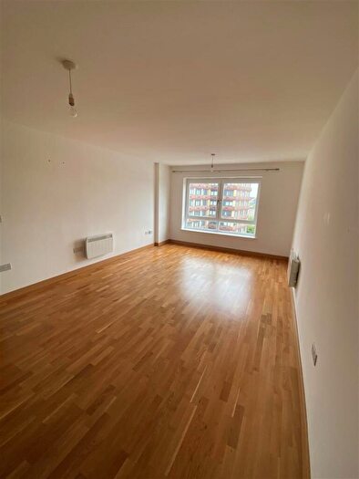 1 Bedroom Flat To Rent In Cherrydown East, Basildon, SS16
