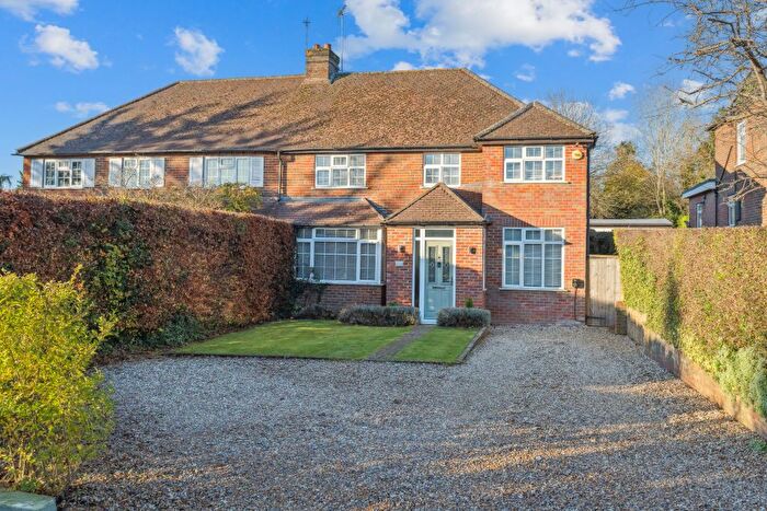4 Bedroom Semi-Detached House For Sale In The Ridgeway, Amersham, HP7