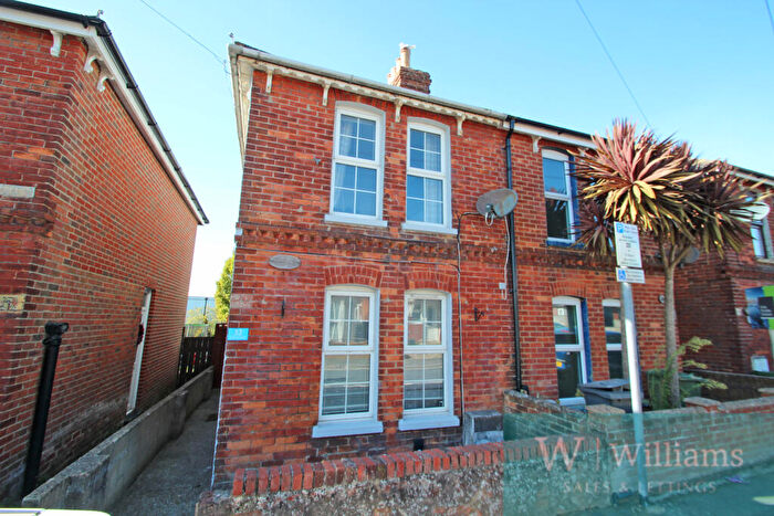 2 Bedroom Semi-Detached House For Sale In Ash Road, Newport, Isle Of Wight, PO30