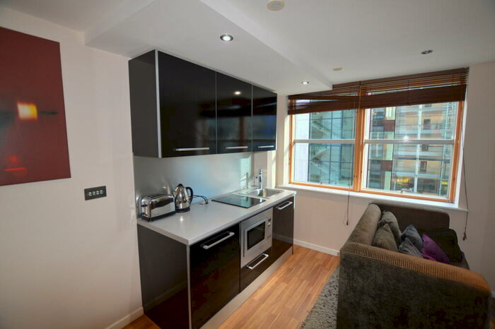 Apartment To Rent In West Point, Wellington Street, City Centre, LS1