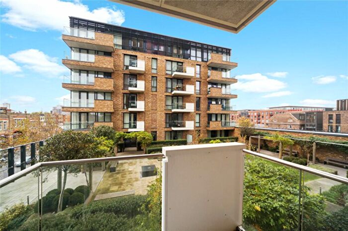 1 Bedroom Apartment To Rent In Naval House, Victory Parade, Plumstead Road, London, SE18