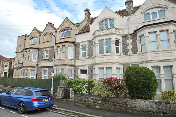 1 Bedroom Flat To Rent In Milburn Road, Weston-super-Mare, Somerset, BS23