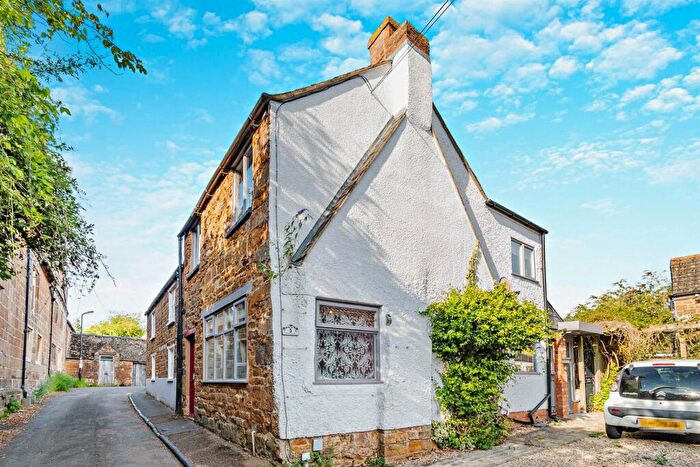 2 Bedroom Semi-Detached House For Sale In Norton Street, Uppingham, Rutland, LE15