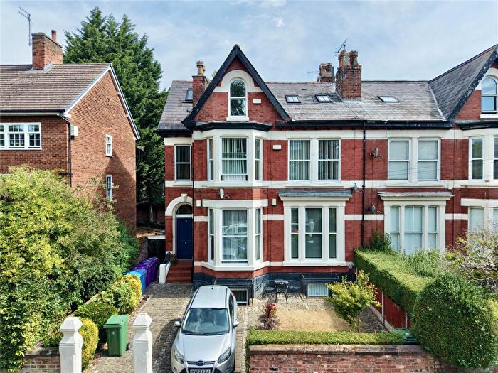 2 Bedroom Apartment For Sale In Waverley Road, Sefton Park, Liverpool, Merseyside, L17