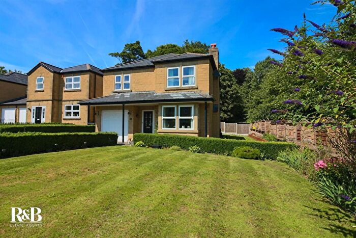 4 Bedroom Detached House For Sale In Cedarwood Place, Lancaster, LA1