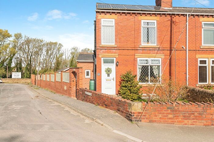 3 Bedroom Semi Detached House For Sale In New Road, Overton, Wakefield, WF4