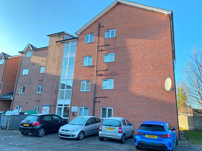 3 Bedroom Flat To Rent In Foster Street, Salford, M5