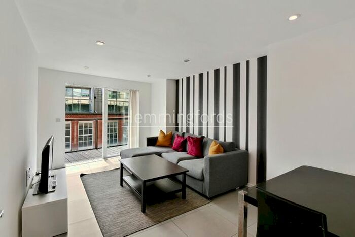 2 Bedroom Flat To Rent In Dance Square, Clerkenwell, EC1V