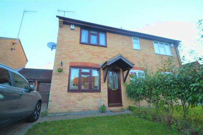 2 Bedroom Semi-Detached House To Rent In Steele Avenue, Greenhithe, DA9