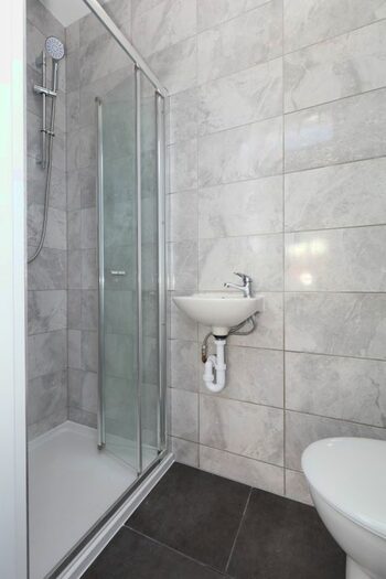 Studio To Rent In Rowan Road, West Drayton, UB7