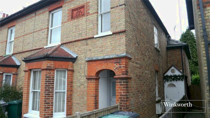 1 Bedroom Semi-Detached House To Rent In Strafford Road, High Barnet, EN5