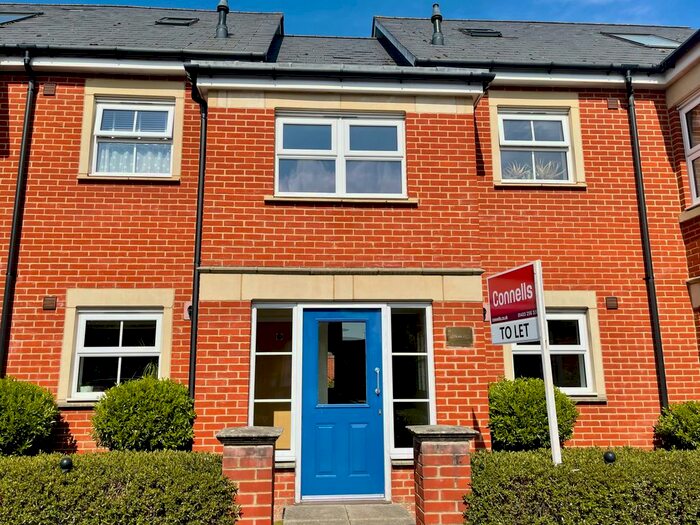 1 Bedroom Flat To Rent In Oxford Road, Horsham, RH13