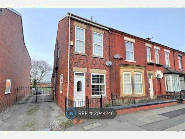 2 Bedroom End Of Terrace House To Rent In Denton Road, Audenshaw, Manchester, M34