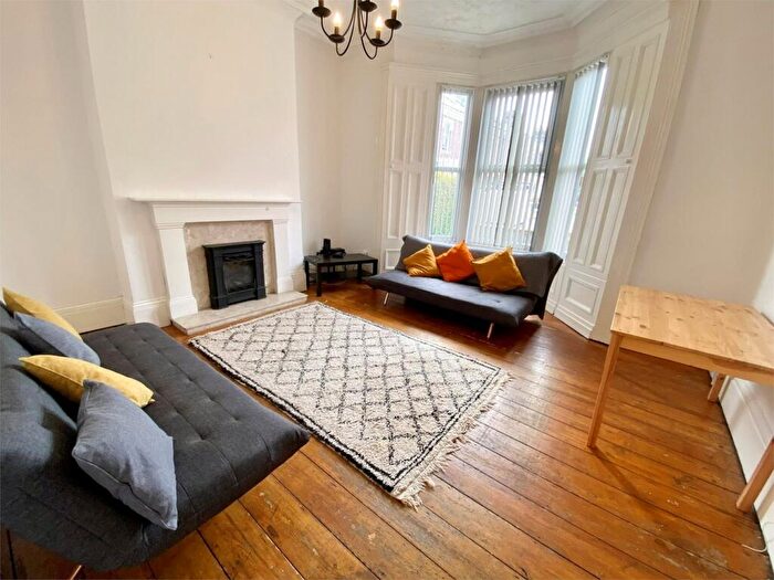 5 Bedroom Terraced House To Rent In Cresswell Terrace, Thornhill, Sunderland, SR2