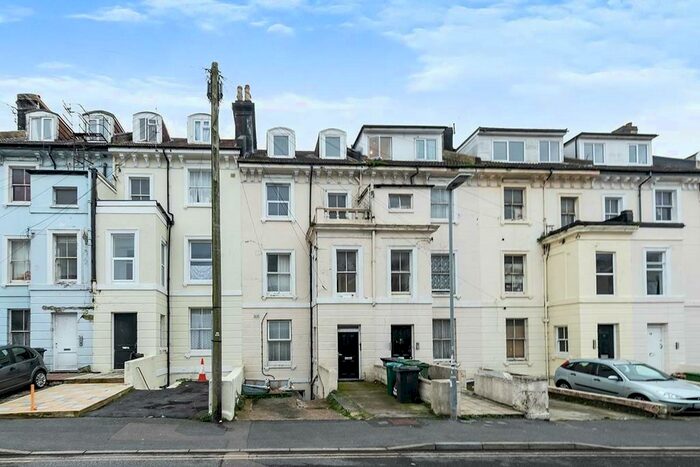 1 Bedroom Flat To Rent In Flat, Devonshire Road, Hastings, East Sussex, TN34