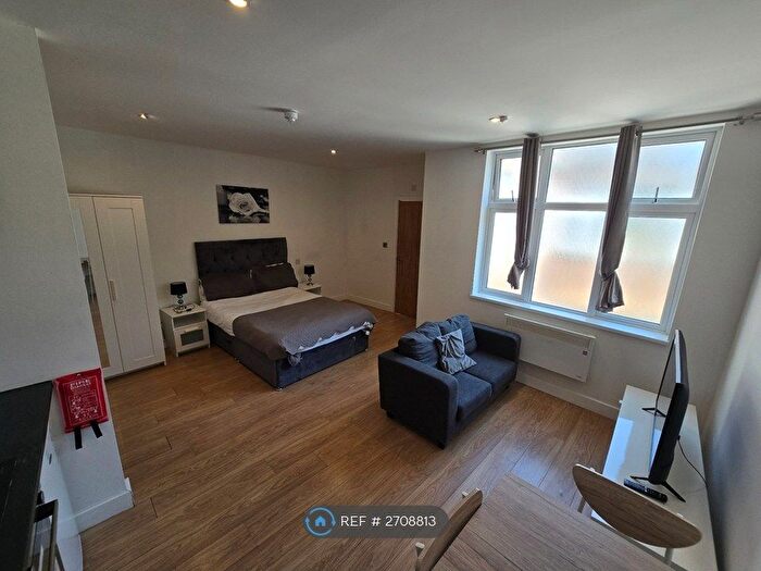 Studio To Rent In Trinity Point, Stoke-On-Trent, ST1