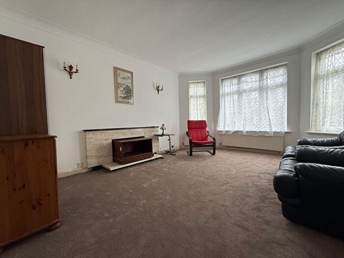 3 Bedroom Detached House To Rent In Ledway Drive, London, HA9