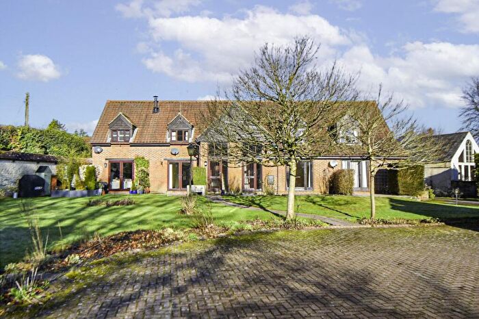 2 Bedroom End Of Terrace House To Rent In Broad Hinton, Swindon, Wiltshire, SN4