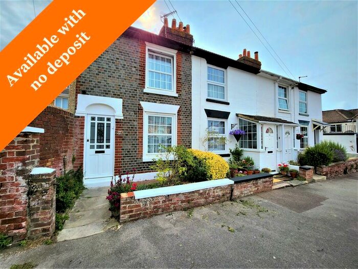 2 Bedroom Cottage To Rent In The Avenue, Gosport, PO12