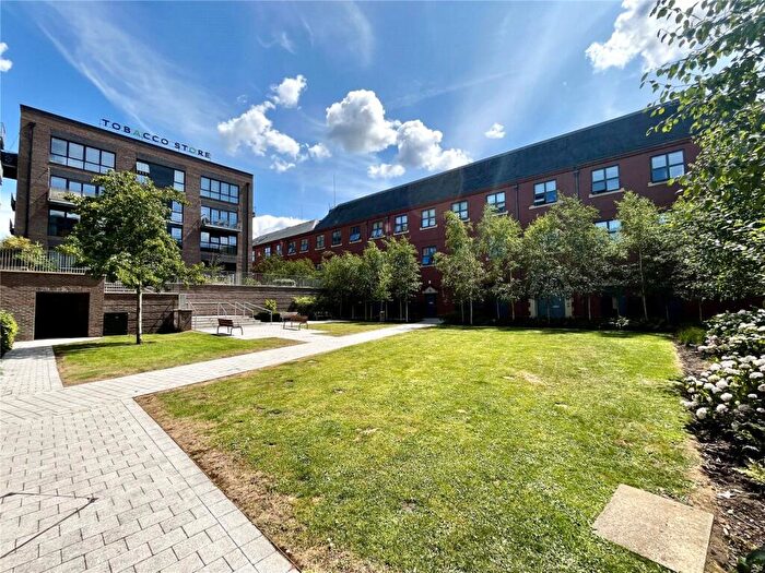 2 Bedroom Apartment To Rent In Bedminster, Regent House, BS3