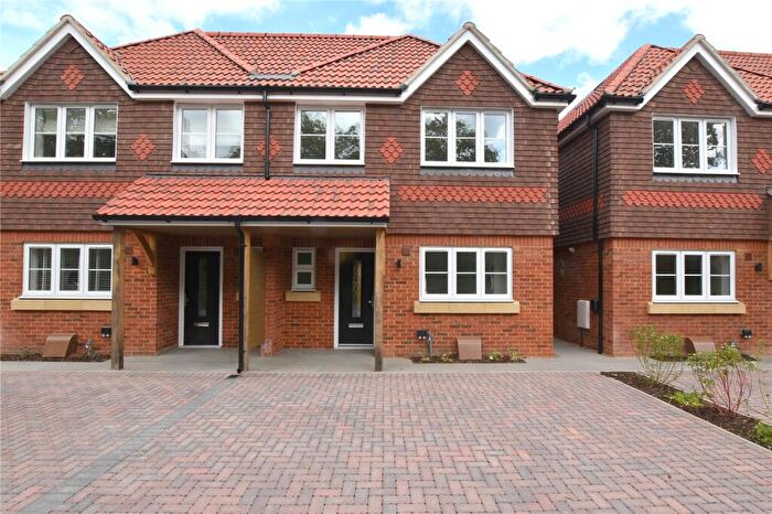 4 Bedroom House For Sale In Westfield Road, Woking, GU22
