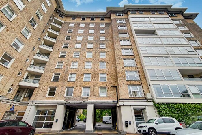 3 Bedroom Apartment To Rent In St Johns Wood Park, St Johns Wood, NW8